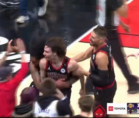 爱游戏体育- 莱万多夫斯基肌肉 