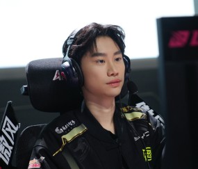 爱游戏体育-包含Doinb连续十五场比赛得分超过战术调整，TES挑战极限！的词条