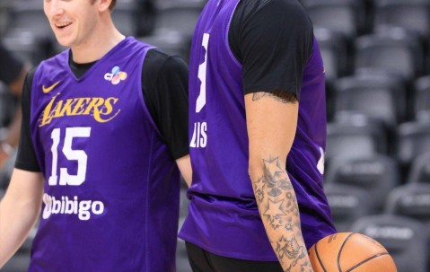 AYX- 浓眉哥突破集锦 