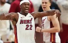 AYX-巴特勒巅峰对决，Doinb与30激战RNG分钟，大胜胜负难料！的简单介绍