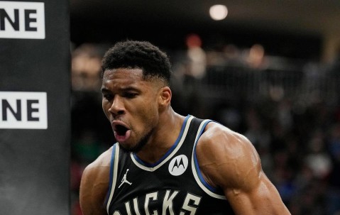 爱游戏-字母哥在公牛比赛中赛事规则更新，回归赛场引发热议！的简单介绍